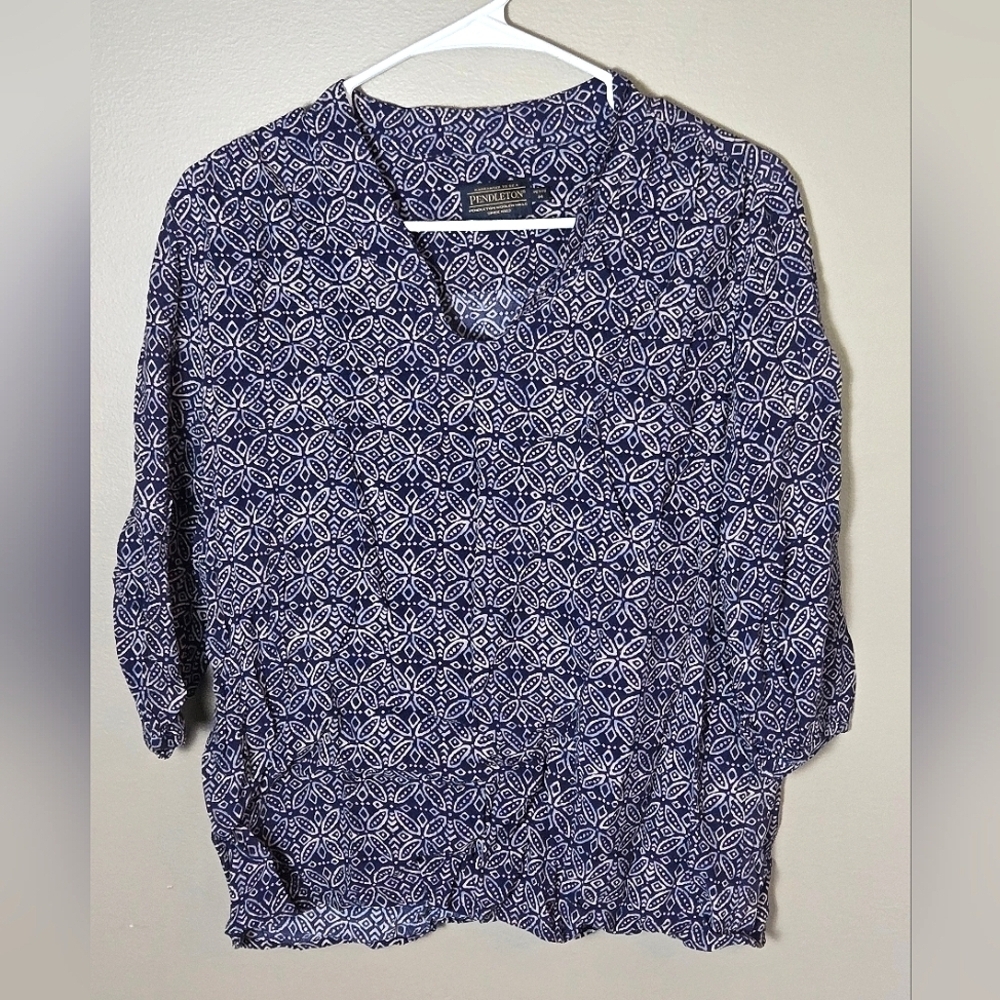 Women's‎ Pendleton Woolen Mills 100% Viscose Geometric Blouse, Petite Med